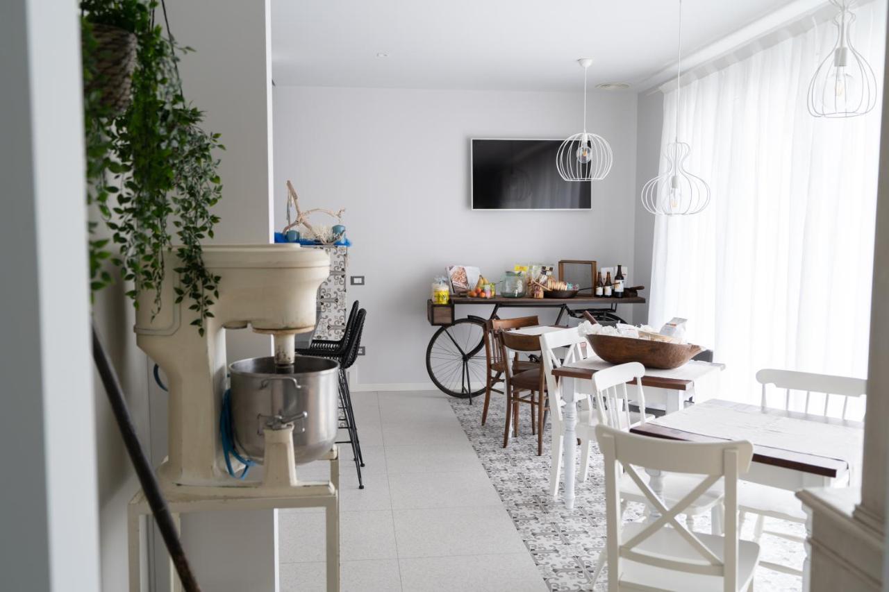 B&B Il Granaio Celeste Porto Viro Exteriör bild